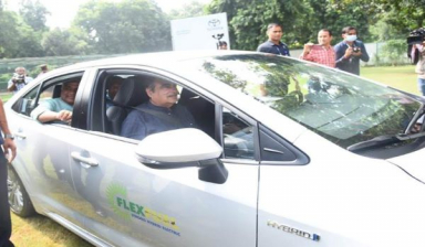 Gadkari Launches Toyota’s pilot project on FV-SHEV in India